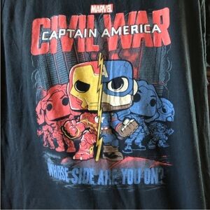Marvel Funko pop Civil War Captain America black short sleeve graphic tee size L